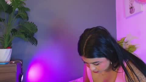  Jade Brunete  online show from May 21, 2026, 8:27 pm