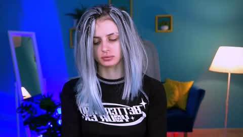 jade_castle online show from November 5, 2025, 3:39 am