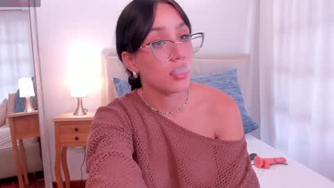 Jade online show from January 24, 2025, 8:11 pm