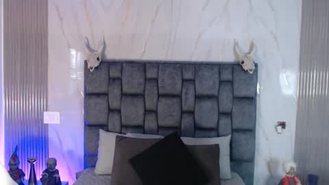 Snapshot of jade_fg chatting on October 21, 2025, 12:06 pm Sara online show from October 21, 2025, 12:06 pm