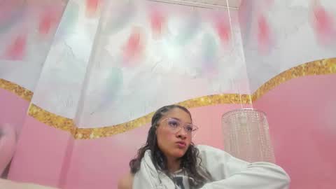 Snapshot of jade_greeyy_ chatting on November 2, 2025, 3:20 am Jade Greeyy online show from November 2, 2025, 3:20 am