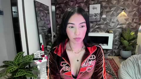 Jade  independent model online show from January 25, 2025, 3:41 pm