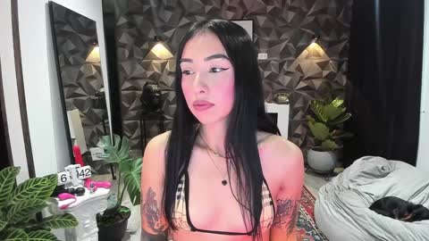 Jade  independent model online show from January 27, 2025, 11:43 am