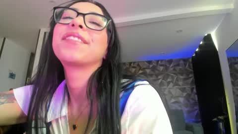 Jade  independent model online show from March 4, 2025, 2:42 pm