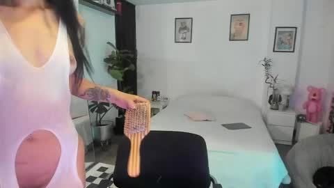Jade  independent model online show from May 2, 2026, 11:37 am