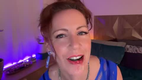 Snapshot of jade_slade chatting on June 27, 2026, 1:54 am Jade Slade online show from June 27, 2026, 1:54 am