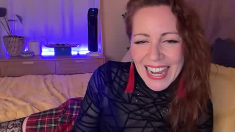 Snapshot of jade_slade chatting on July 29, 2026, 4:10 am Jade Slade online show from July 29, 2026, 4:10 am