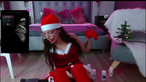 Snapshot of jade_storm_ chatting on December 20, 2024, 8:45 pm JADE online show from December 20, 2024, 8:45 pm