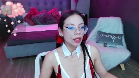 Snapshot of jade_storm_ chatting on February 27, 2025, 8:20 pm JADE online show from February 27, 2025, 8:20 pm