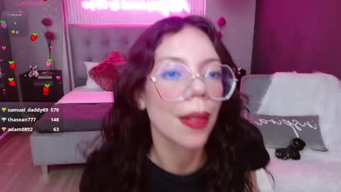 Snapshot of jade_storm_ chatting on March 9, 2025, 11:25 pm JADE online show from March 9, 2025, 11:25 pm