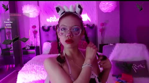 Snapshot of jade_storm_ chatting on October 13, 2025, 8:53 pm JADE online show from October 13, 2025, 8:53 pm