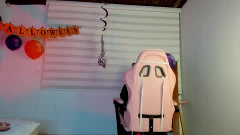 Snapshot of jade_sweetie chatting on October 24, 2025, 3:36 am Jade online show from October 24, 2025, 3:36 am