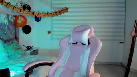 Snapshot of jade_sweetie chatting on October 30, 2025, 2:46 am Jade online show from October 30, 2025, 2:46 am