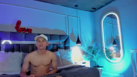 Jade online show from February 21, 2026, 4:02 am