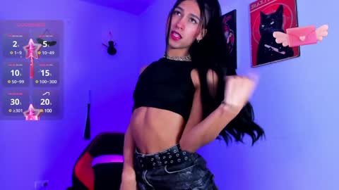 Snapshot of jadebenett chatting on December 28, 2024, 2:43 am Jade Benett online show from December 28, 2024, 2:43 am