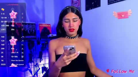 Snapshot of jadebenett chatting on February 28, 2025, 12:20 pm Jade Benett online show from February 28, 2025, 12:20 pm