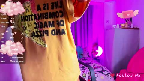 Jade Benett online show from December 4, 2025, 4:44 am