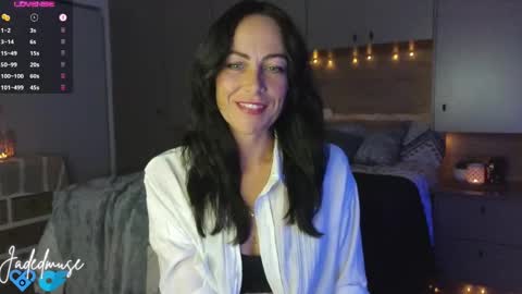 Snapshot of jadedmuse chatting on May 2, 2026, 6:35 pm Jade online show from May 2, 2026, 6:35 pm