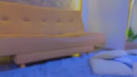 jadee__ online show from October 28, 2025, 3:10 am