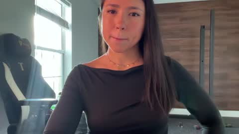 Snapshot of jadelove_ chatting on July 15, 2026, 8:58 pm Jade Love online show from July 15, 2026, 8:58 pm