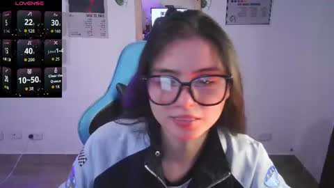 Jade 3 online show from June 19, 2026, 5:01 am
