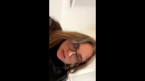 jademonroe0522 online show from October 2, 2025, 10:11 am