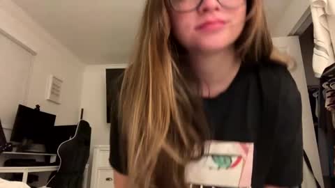 jademonroe0522 online show from October 13, 2025, 8:58 am