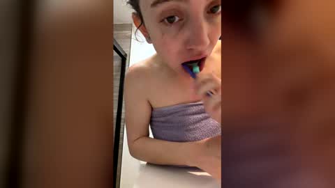 jademonroe0522 online show from June 4, 2026, 10:54 am