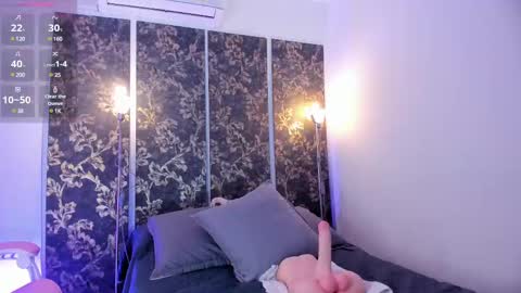 JADE online show from March 11, 2025, 10:53 pm