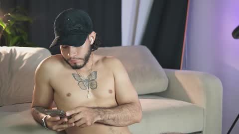 Snapshot of jadenfeynman chatting on March 5, 2026, 4:52 am Jaden Feynman online show from March 5, 2026, 4:52 am