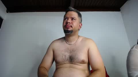 Snapshot of jadestone69 chatting on April 1, 2026, 11:00 am jadeStone69 online show from April 1, 2026, 11:00 am