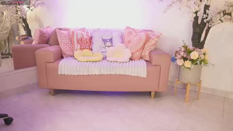 Jade Summer online show from November 18, 2025, 11:36 am