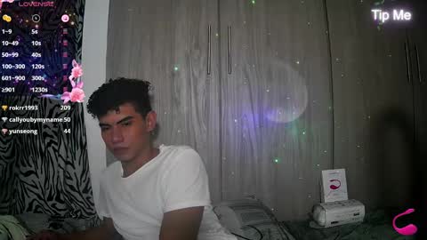 javi15  online show from December 8, 2024, 7:47 am