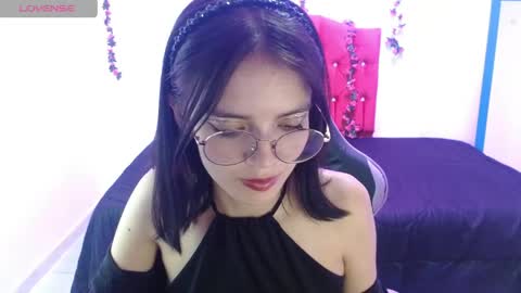 jaide387017 online show from May 4, 2026, 8:49 pm