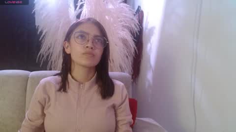 jaide387017 online show from June 9, 2026, 10:21 pm