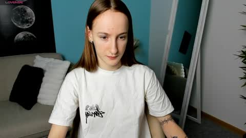 Snapshot of jaidii_ chatting on April 15, 2026, 1:51 pm Jeidi online show from April 15, 2026, 1:51 pm