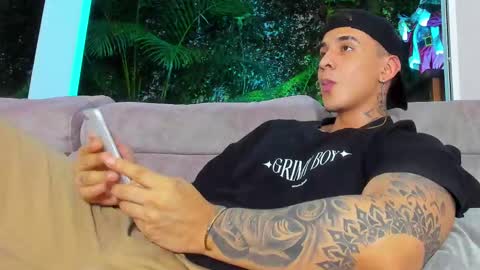 who is allen  follow me on ig and x  jake allen31 online show from February 10, 2025, 5:36 am