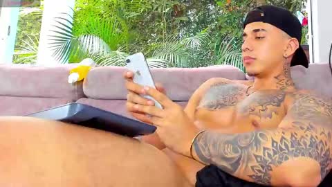 who is allen  follow me on ig and x  jake allen31 online show from March 10, 2025, 12:37 pm
