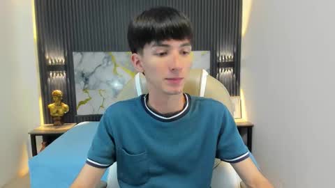 JAKE online show from October 30, 2025, 9:37 pm