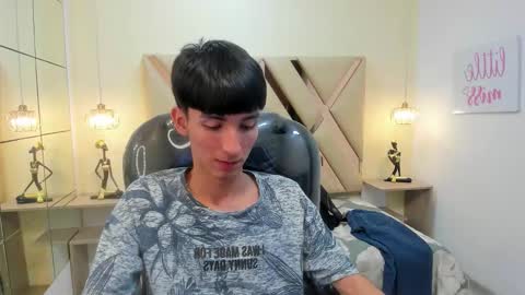 JAKE online show from December 15, 2025, 4:22 pm