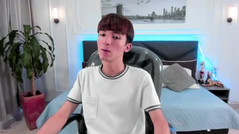 JAKE online show from June 25, 2026, 8:02 pm