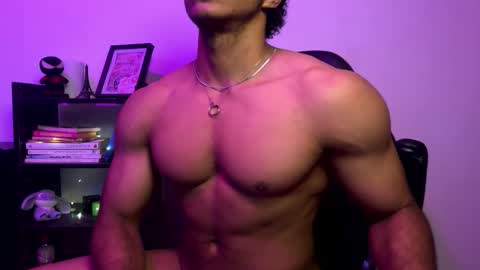 jake_hill1 online show from November 7, 2025, 5:18 am