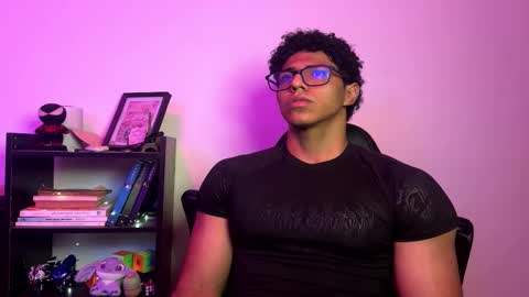 jake_hill1 online show from December 18, 2025, 5:57 am