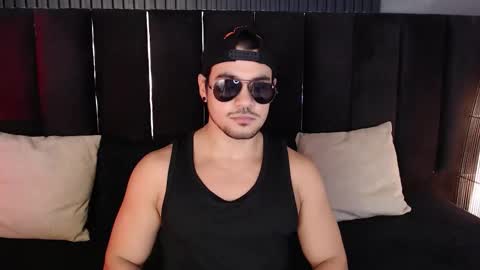 Jake  online show from November 25, 2025, 3:39 am