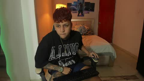 Snapshot of jake_pons chatting on December 11, 2024, 10:14 am Jake Pons online show from December 11, 2024, 10:14 am