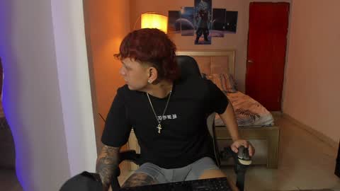 Snapshot of jake_pons chatting on December 20, 2024, 2:19 am Jake Pons online show from December 20, 2024, 2:19 am