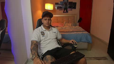 Snapshot of jake_pons chatting on January 11, 2025, 1:48 am Jake Pons online show from January 11, 2025, 1:48 am