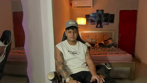 Snapshot of jake_pons chatting on March 8, 2025, 3:39 am Jake Pons online show from March 8, 2025, 3:39 am