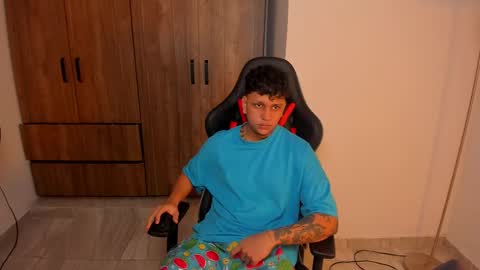 Snapshot of jake_pons chatting on September 13, 2025, 1:16 am Jake Pons online show from September 13, 2025, 1:16 am