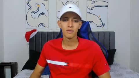 Hi guys im new 3 online show from December 21, 2024, 2:09 am